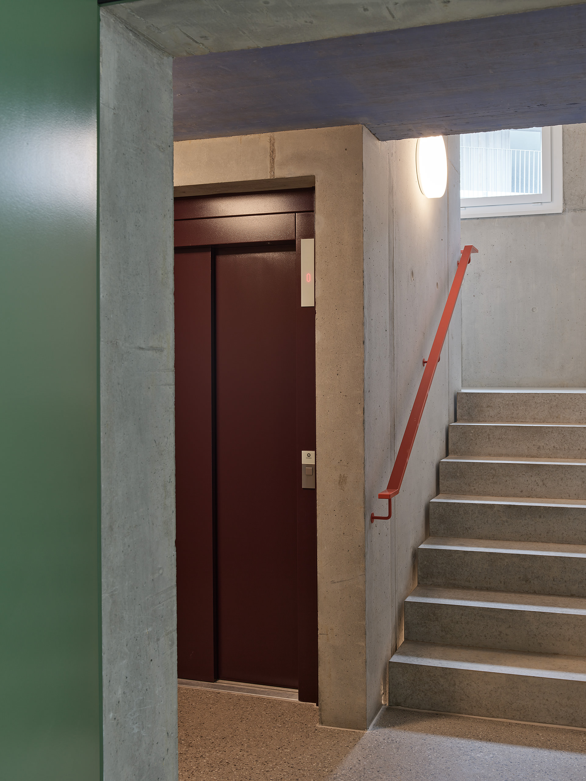 Ahp0079 AIQ4 009939 J2